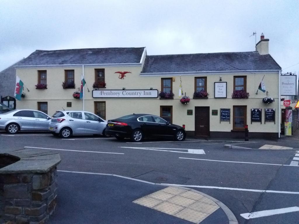 The Pembrey Country Inn 外观 照片
