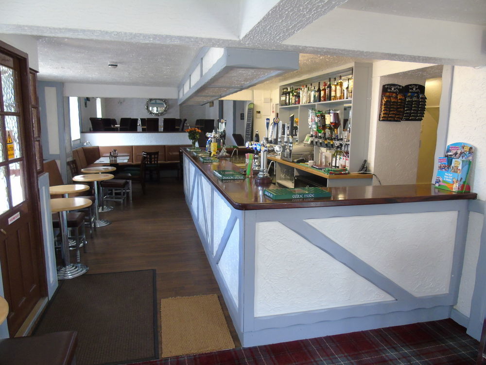 The Pembrey Country Inn 外观 照片